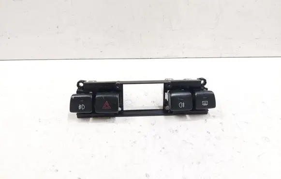 Hyundai Santa Fe A set of switches 9379526500