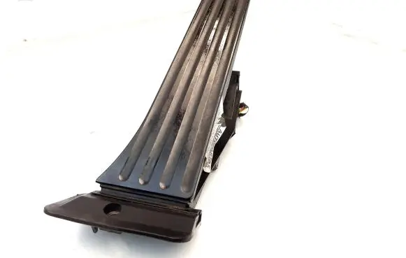 BMW X3 F25 Accelerator throttle pedal 6852644 25916010
