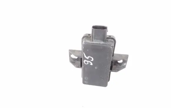 Mercedes-Benz E W212 Tire pressure control unit A0009008402