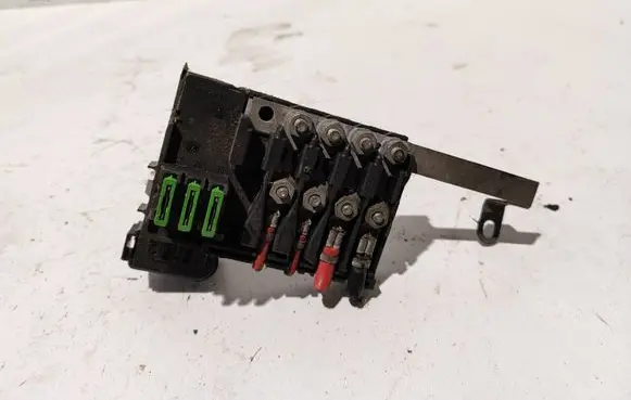 Audi A3 S3 8L Fuse box set 1j0937773