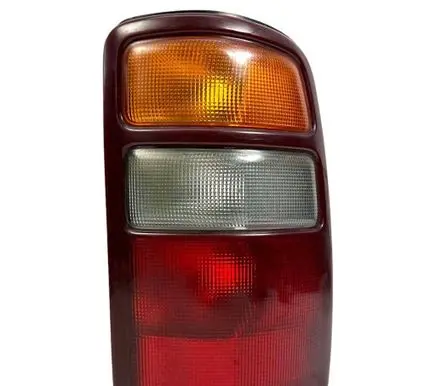 Chevrolet Tahoe Rear/tail lights 16525376