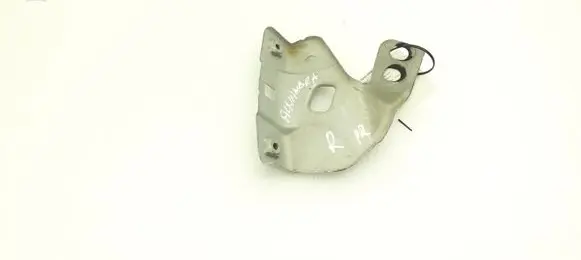 Seat Alhambra (Mk2) Fender mounting bracket