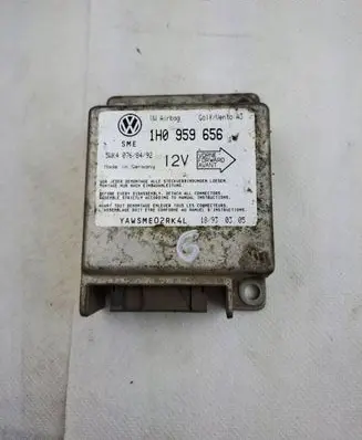 Volkswagen Golf III Airbag control unit/module 1H0959656 5WK40768492