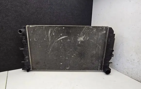 Volkswagen Crafter Coolant radiator 988151J 735084