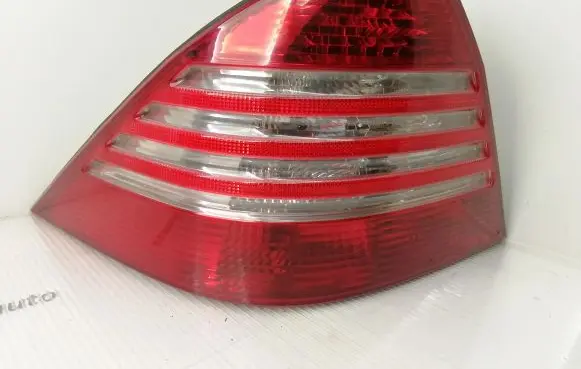 Mercedes-Benz S W220 Rear/tail lights A2208200864