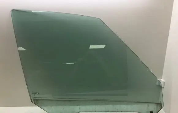 Citroen C4 Grand Picasso Front door window glass four-door