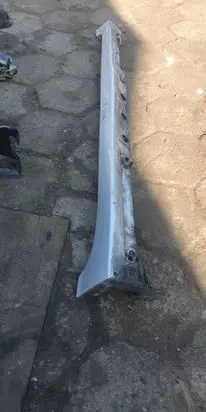 Toyota Prius (XW30) Front sill (body part) 7585047010