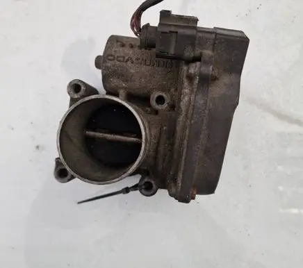 Skoda Fabia Mk2 (5J) Throttle body valve 03D133062E A2C53060088