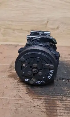 Volvo S40 Air conditioning (A/C) compressor (pump) 3M5H19D629HC