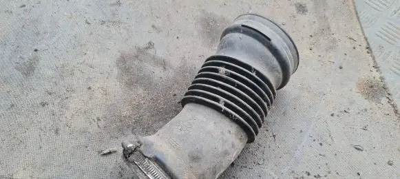 Volvo XC90 Air intake hose/pipe 30769233