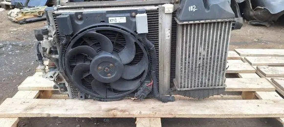 Opel Zafira B Radiator set 13132559 0130303960 13129195