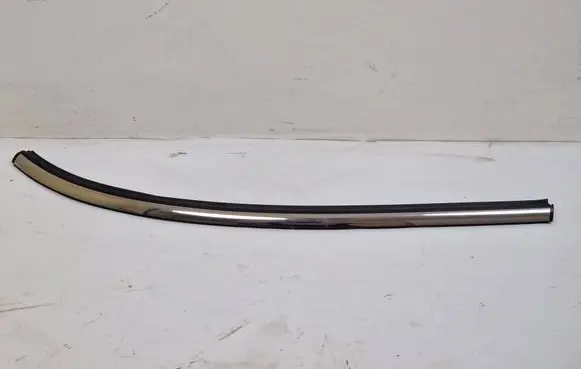 Mini Cooper Countryman R60 Rear side glass trim 9803780