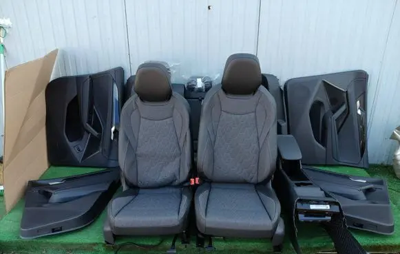 Volkswagen Tiguan Seat and door cards trim set 