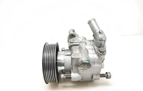 Volkswagen Transporter - Caravelle T5 Power steering pump 06H145255F 240925 201900