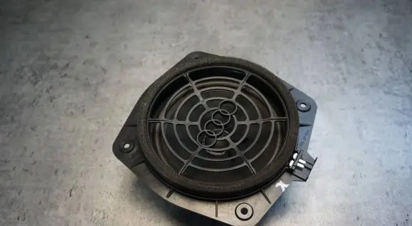 Audi TT TTS Mk2 Rear door speaker 8J0035411