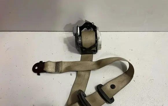 BMW X5 E70 Front seatbelt 1234567