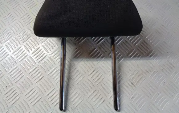 Peugeot 508 Rear seat headrest 