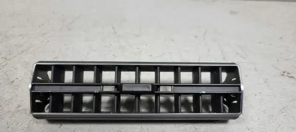 Mercedes-Benz S W126 Dash center air vent grill 1268310342