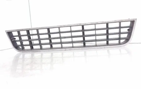 Audi A6 S6 C5 4B Front bumper lower grill 4B0807683L
