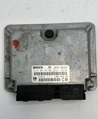 Opel Vectra B Engine control unit/module 0281001873 09136118