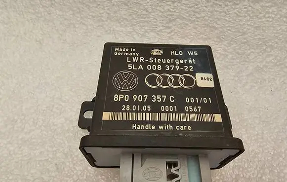 Audi A3 S3 8P Light module LCM 5LA00837922 8P0907357C 00010567