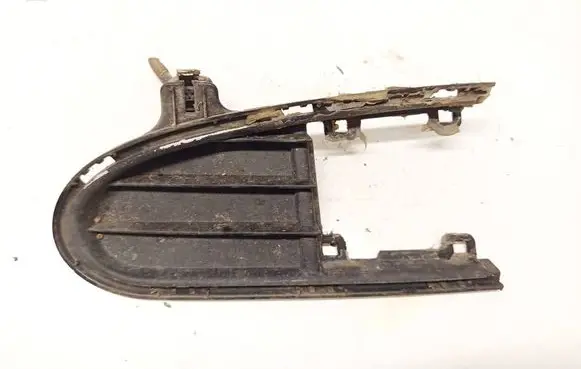 Volkswagen Sharan Front bumper lower grill 7m0853683b 95vw17b969aaw