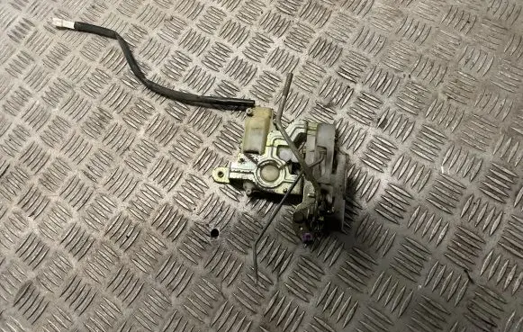Ford Ranger Front door lock 