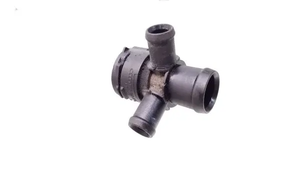 Audi A4 S4 B8 8K Engine coolant pipe/hose 8K0122293B