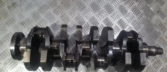 Opel Astra F Crankshaft 90234696
