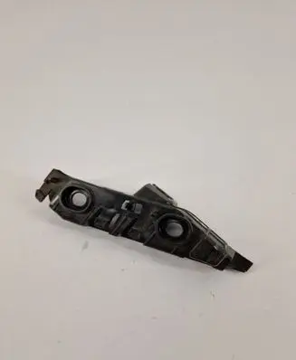 Volkswagen PASSAT B8 Front bumper mounting bracket 3G0807050