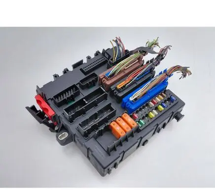 Opel Signum Fuse module 13112914 13112914AU 519049035