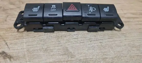 Jeep Patriot A set of switches P68044101AB