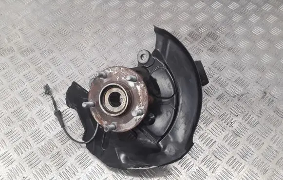 Renault Koleos II Front wheel hub spindle knuckle