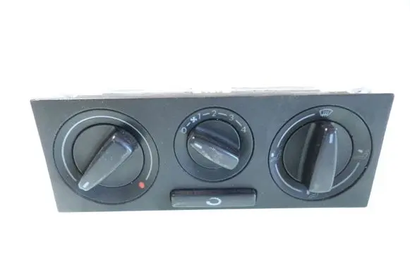 Volkswagen PASSAT B5 Climate control unit