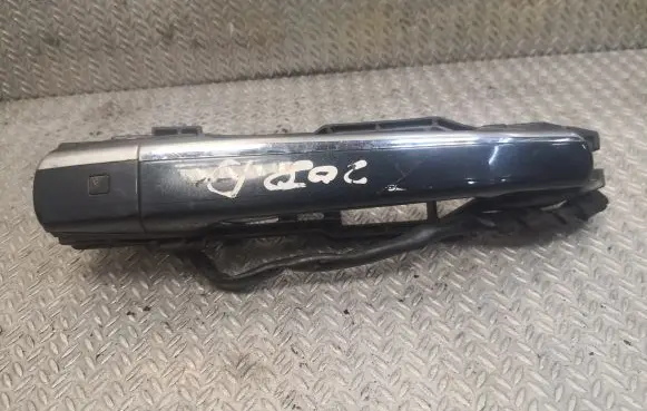 Mercedes-Benz CLK A208 C208 Front door exterior handle