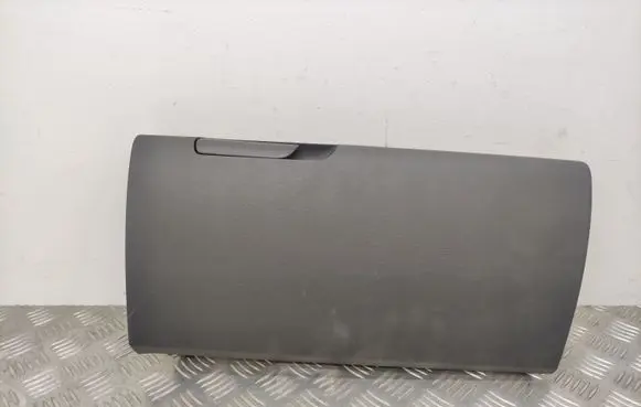 Citroen C5 Glove box 9682433077 9682432977