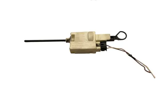 Renault Trafic II (X83) Fuel tank cap lock 91166188 8200032984