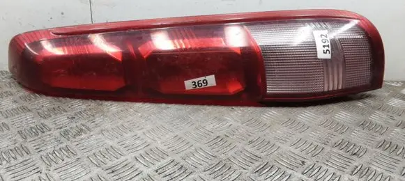 Nissan X-Trail T30 Rear/tail lights