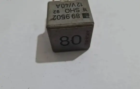 Volkswagen Golf II Other relay 191906383