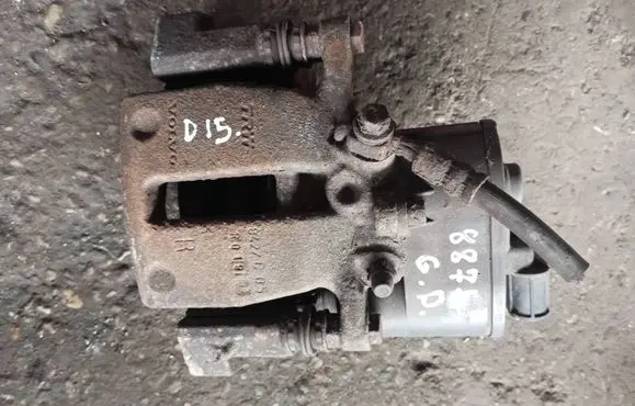 Volvo XC60 Rear brake caliper 32332594