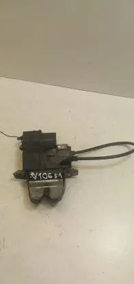 Loading door lock