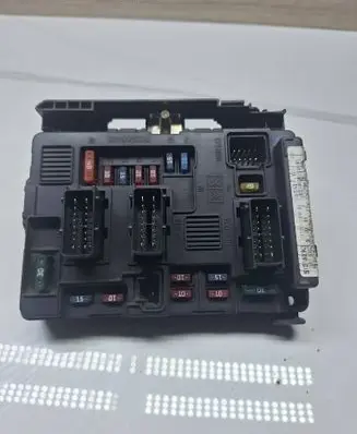 Citroen C5 BSM Control unit 9643198880 63092331A