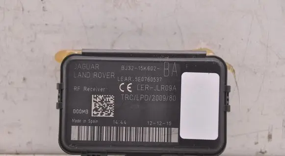 Land Rover Range Rover Evoque L538 Aerial antenna amplifier BJ3215K602BA