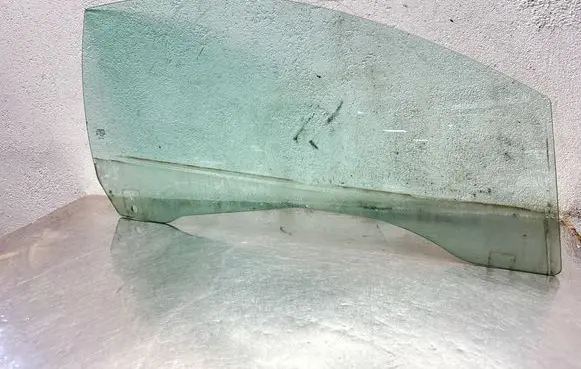 Volvo C70 Front door window/glass (coupe) DOT32M6AS2 E000190 43R00023