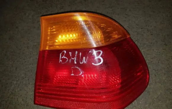 BMW 3 E46 Tailgate rear/tail lights 8364922