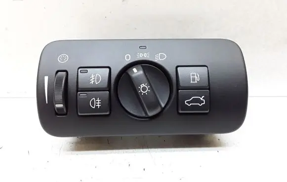 Volvo V70 Light switch 30739414