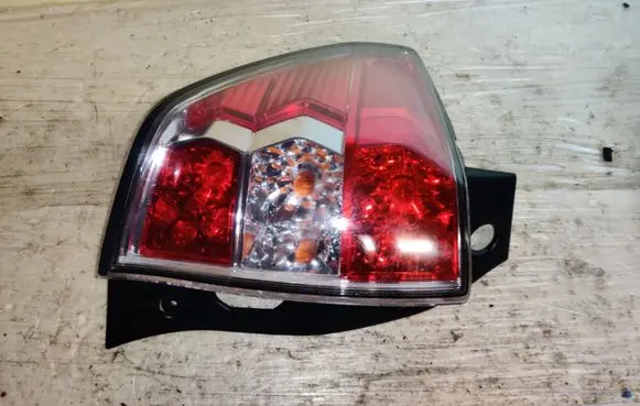 Subaru Forester SH Rear/tail lights 22020046 22020048