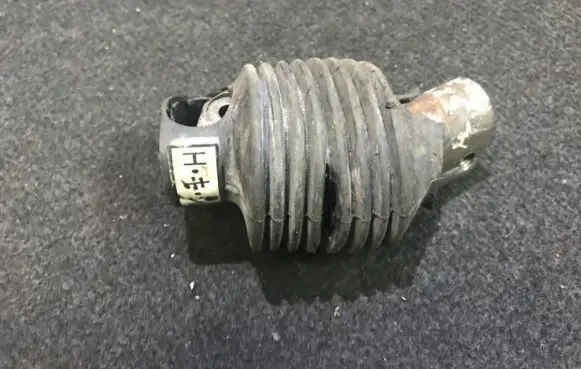 Mazda 323 Steering column universal joint