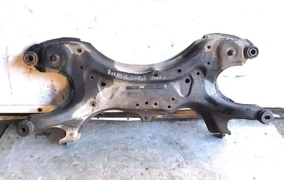 Toyota Avensis Verso Front subframe