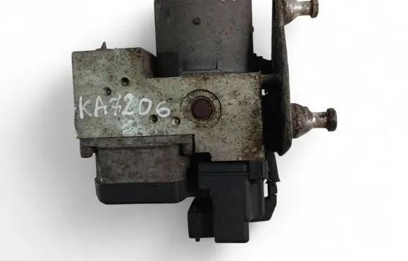 Mercedes-Benz Sprinter W901 W902 W903 W904 ABS Pump A0004460789